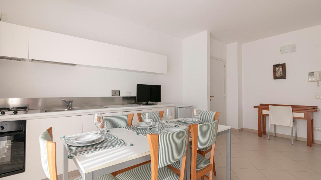 Residenza Excelsior Apartment Vasto Luaran gambar