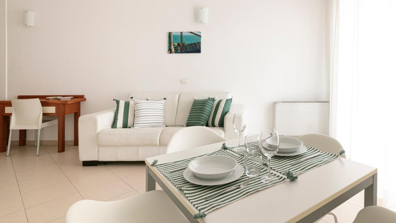 Residenza Excelsior Apartment Vasto Luaran gambar