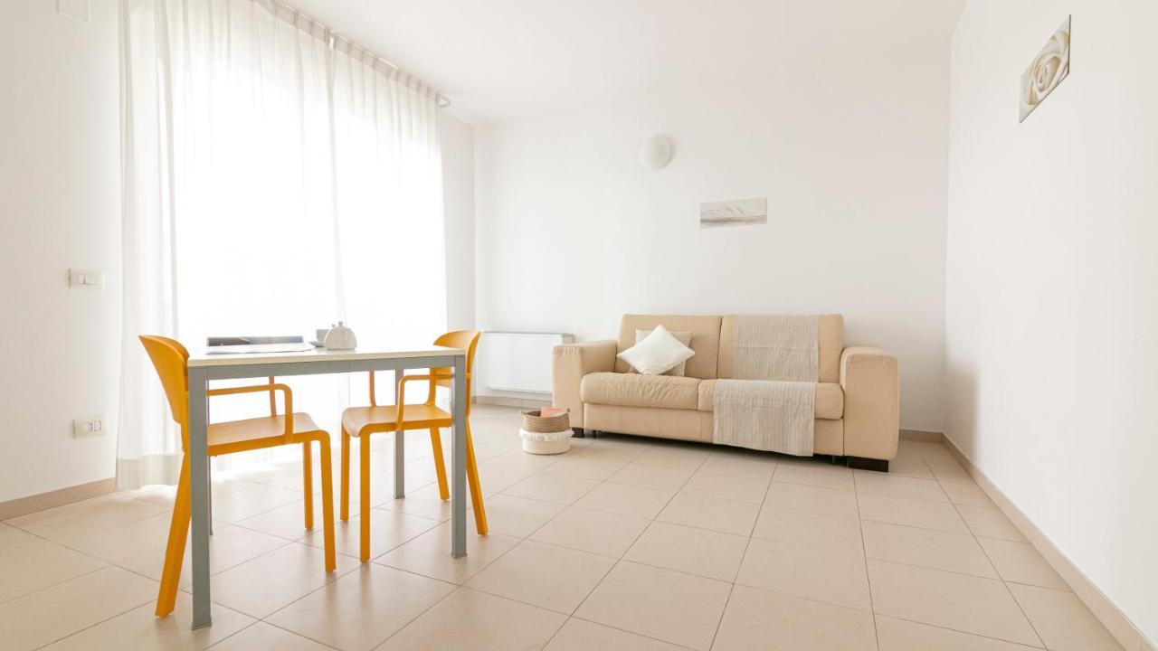 Residenza Excelsior Apartment Vasto Luaran gambar